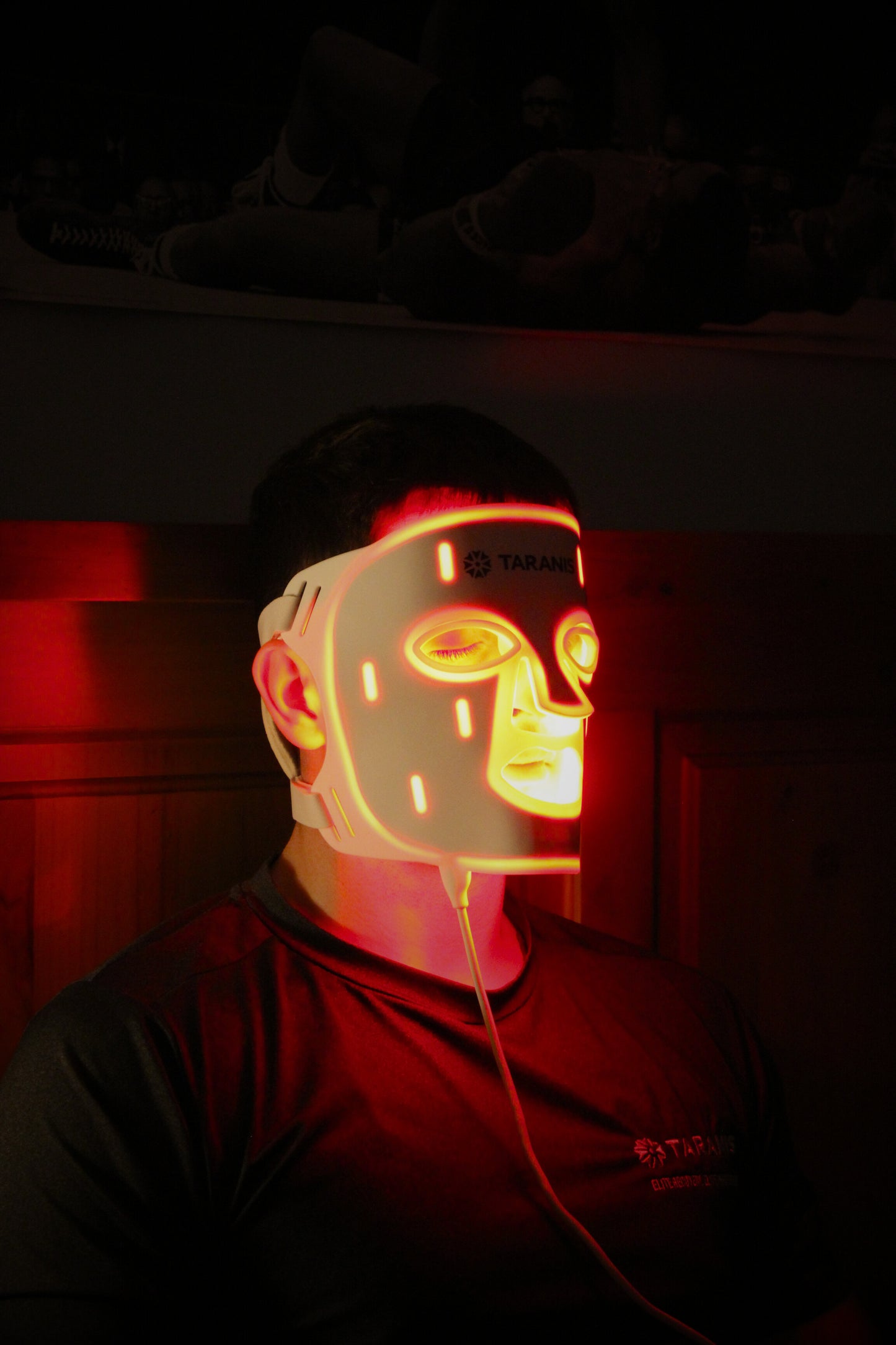 Taranis LED Recovery Mask